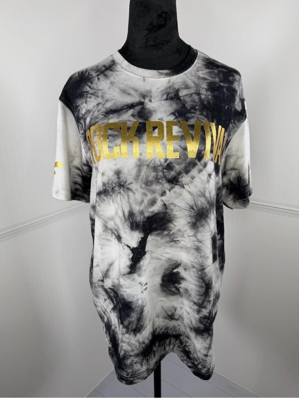 Rock Revival Black White Tie Dye Graphic T-Shirt Size Medium
